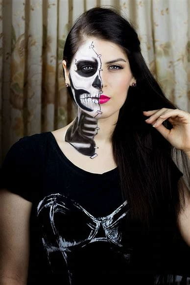 100+ Scary And Unique Halloween Makeup Ideas img 96