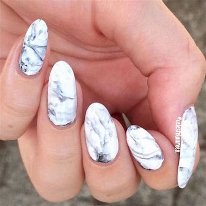 33 Fabulous Marble Nails You Need to See img 2