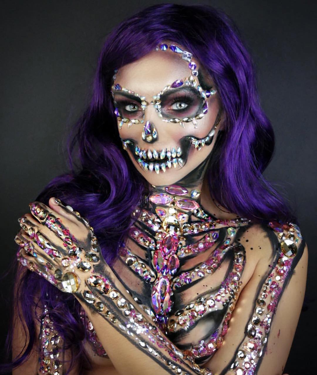 50+ Best Halloween Makeup Ideas img 20