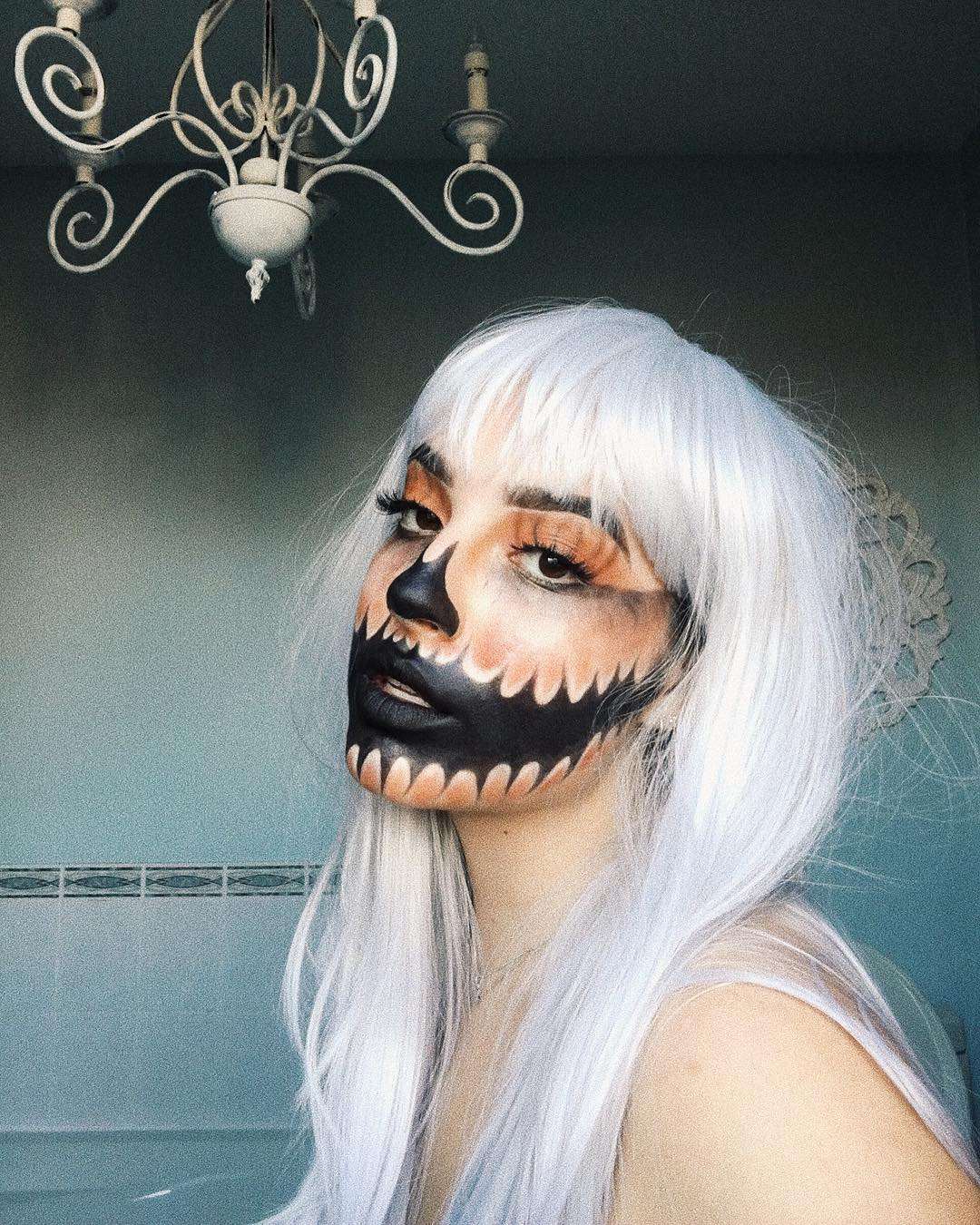 50+ Best Halloween Makeup Ideas img 33