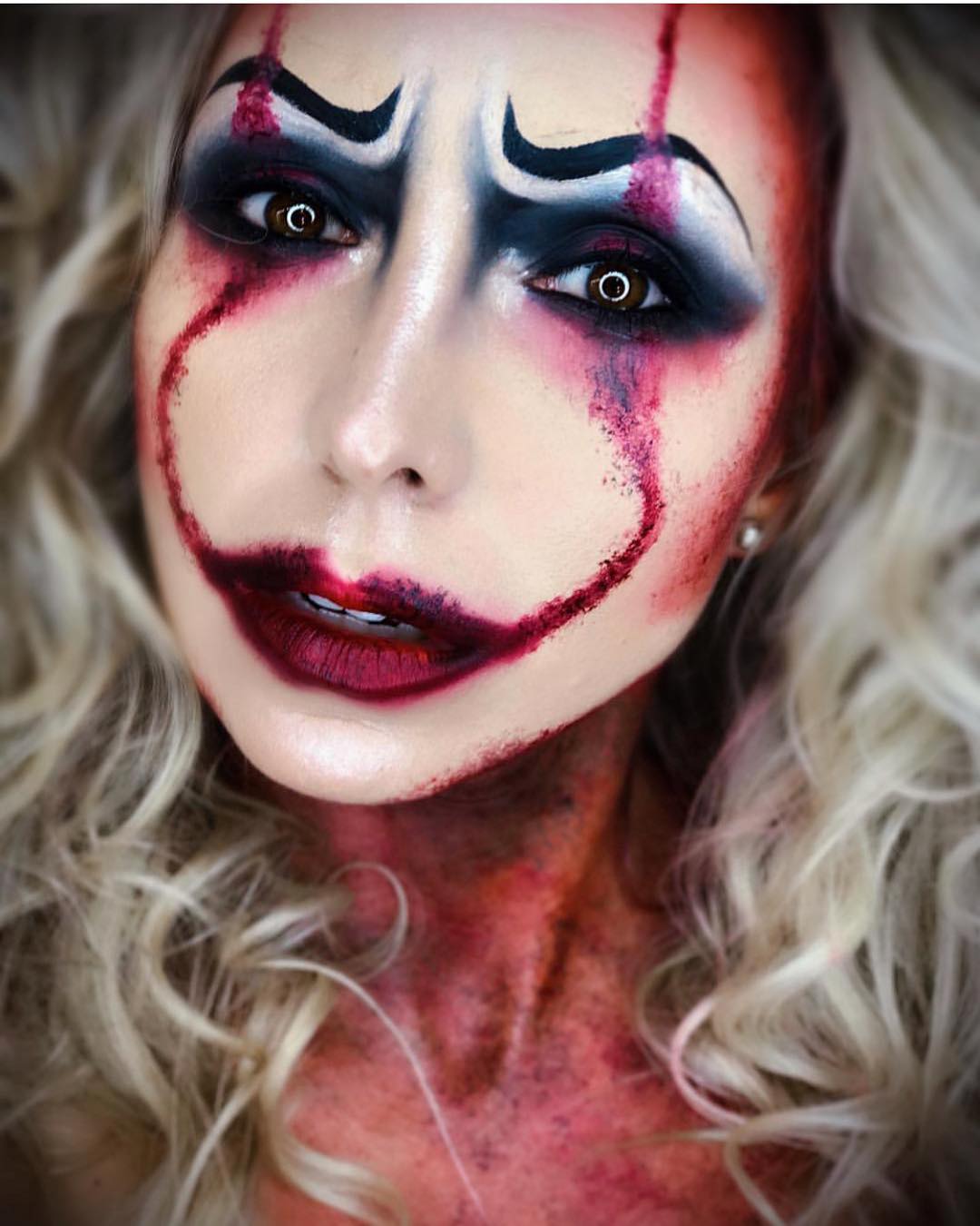 50+ Best Halloween Makeup Ideas img 42