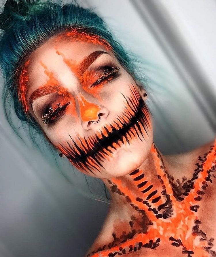 50+ Best Halloween Makeup Ideas img 1