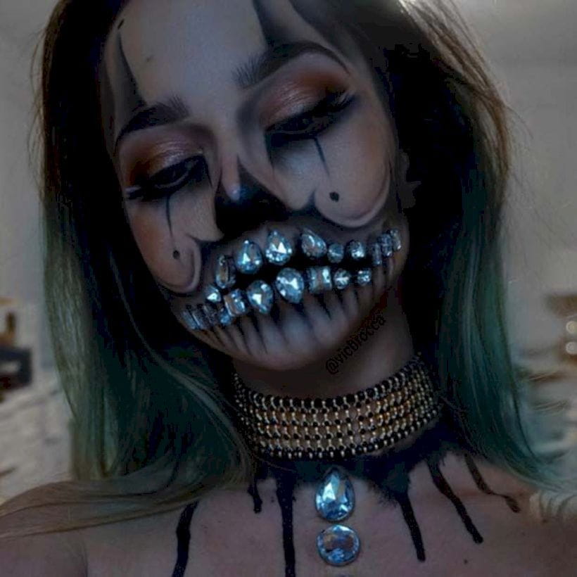 50+ Gorgeous Skull Makeup ideas To Try 2018 Halloween img 9