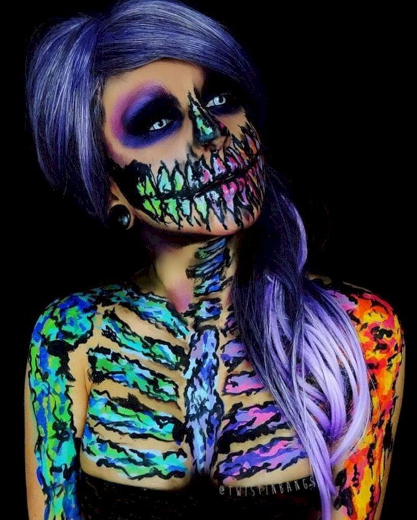 50+ Gorgeous Skull Makeup ideas To Try 2018 Halloween img 16