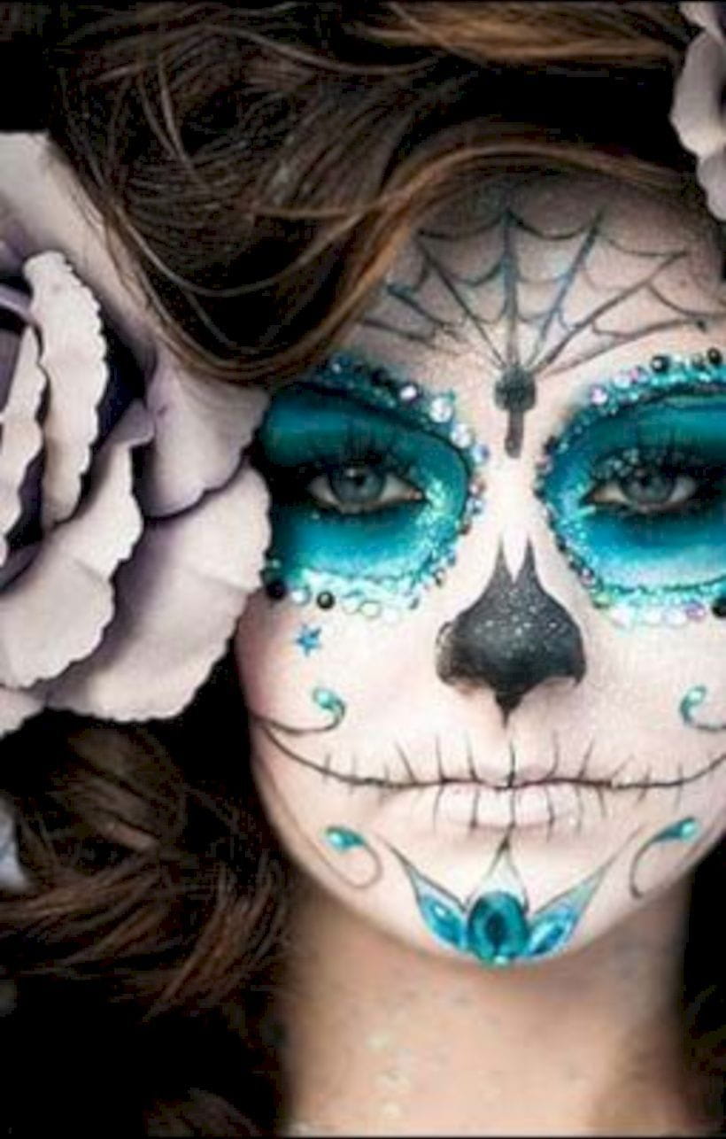 50+ Gorgeous Skull Makeup ideas To Try 2018 Halloween img 48