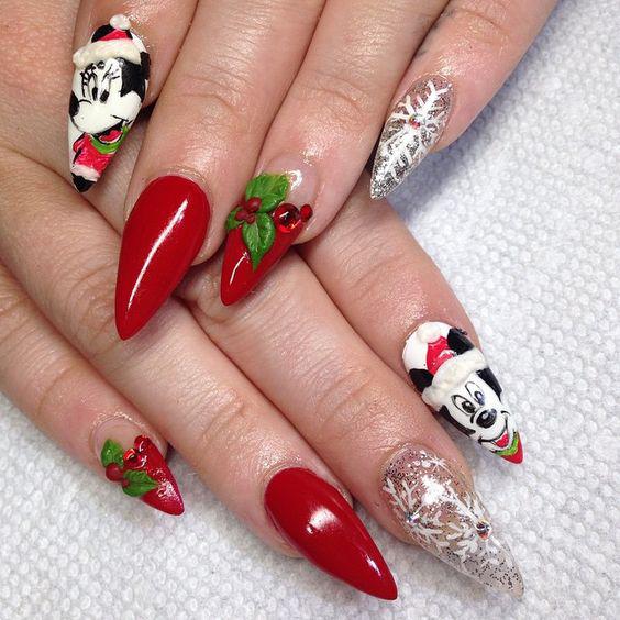 75+ Festive Christmas Red Nail Art Ideas img 65