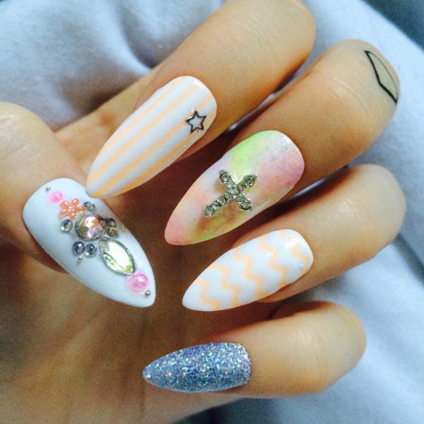 60+ Cool Stiletto Nails Designs To Try img 21