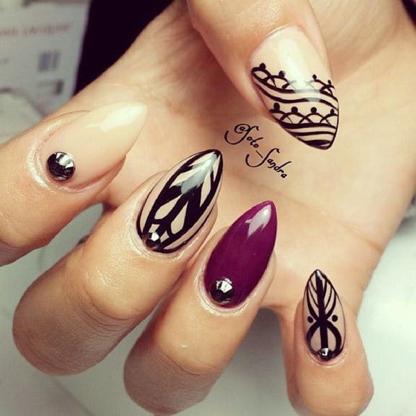 60+ Cool Stiletto Nails Designs To Try img 22