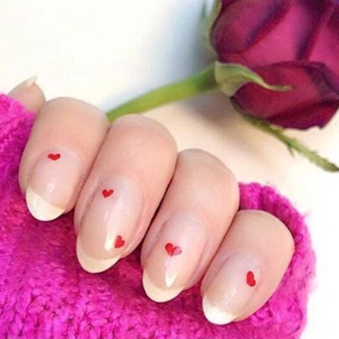 100+ Easy Valentine’s Day Nail Art Ideas 2019 img 36