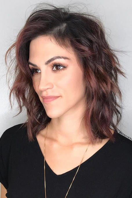 56 Best Flattering Haircuts for Long Face Shapes img 24