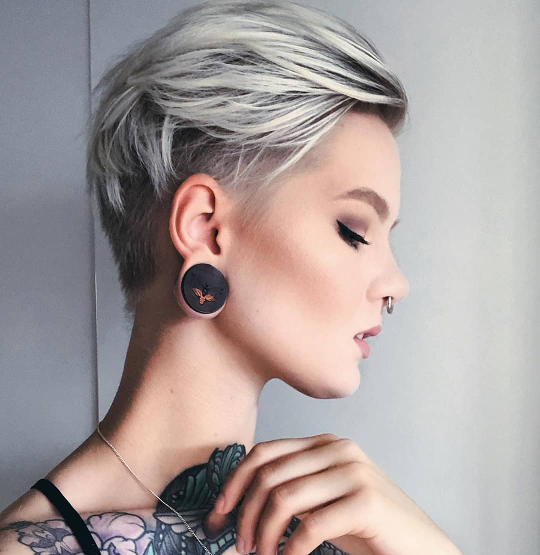 60 Best Short Haircut and Hairstyle Ideas for Women images 1