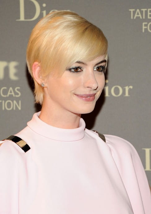 100+ Short Celebrity Haircuts You Need to Try ASAP images 2