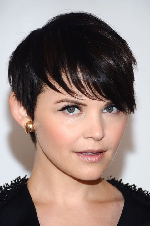 100+ Short Celebrity Haircuts You Need to Try ASAP images 22