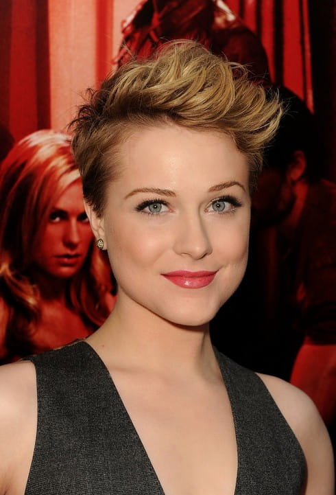 100+ Short Celebrity Haircuts You Need to Try ASAP images 49