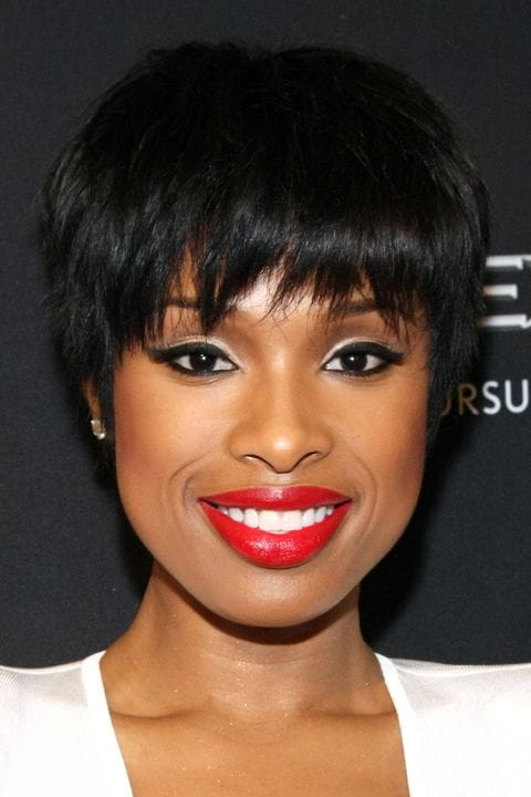 100+ Short Celebrity Haircuts You Need to Try ASAP images 78