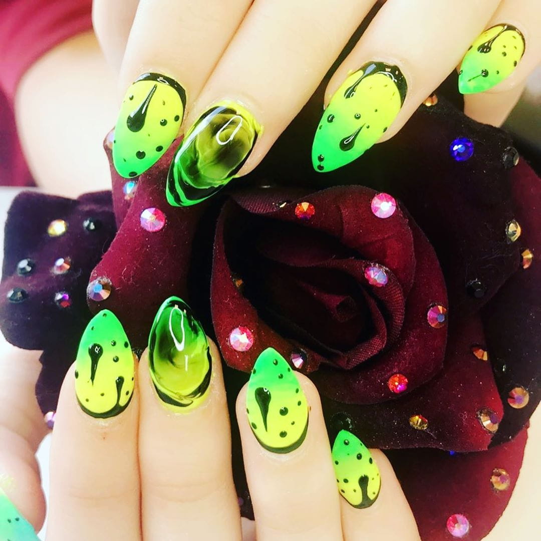 100+ Ideas for Halloween Nails So Spooky, You’d Definitely Want Them images 3