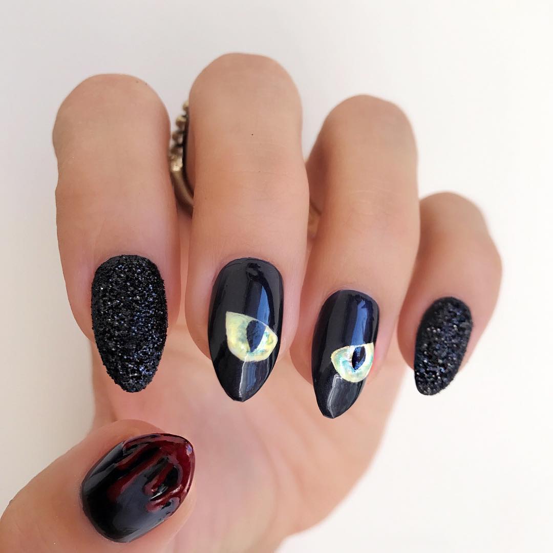 100+ Ideas for Halloween Nails So Spooky, You’d Definitely Want Them images 5