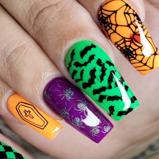 100+ Ideas for Halloween Nails So Spooky, You’d Definitely Want Them images 24