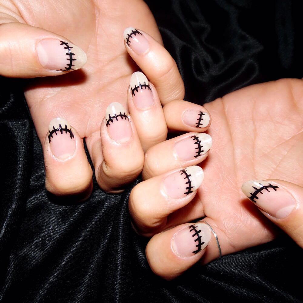 100+ Ideas for Halloween Nails So Spooky, You’d Definitely Want Them images 27