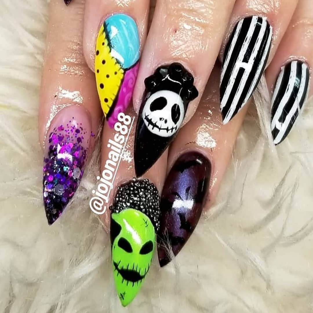 100+ Ideas for Halloween Nails So Spooky, You’d Definitely Want Them images 32