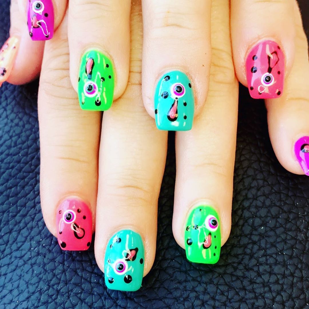 100+ Ideas for Halloween Nails So Spooky, You’d Definitely Want Them images 35