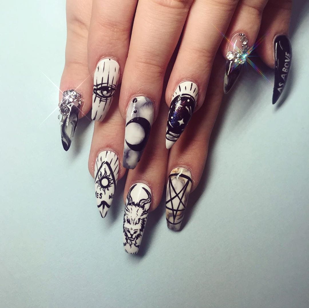 100+ Ideas for Halloween Nails So Spooky, You’d Definitely Want Them images 55