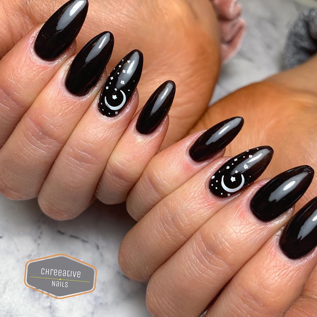 100+ Ideas for Halloween Nails So Spooky, You’d Definitely Want Them images 58