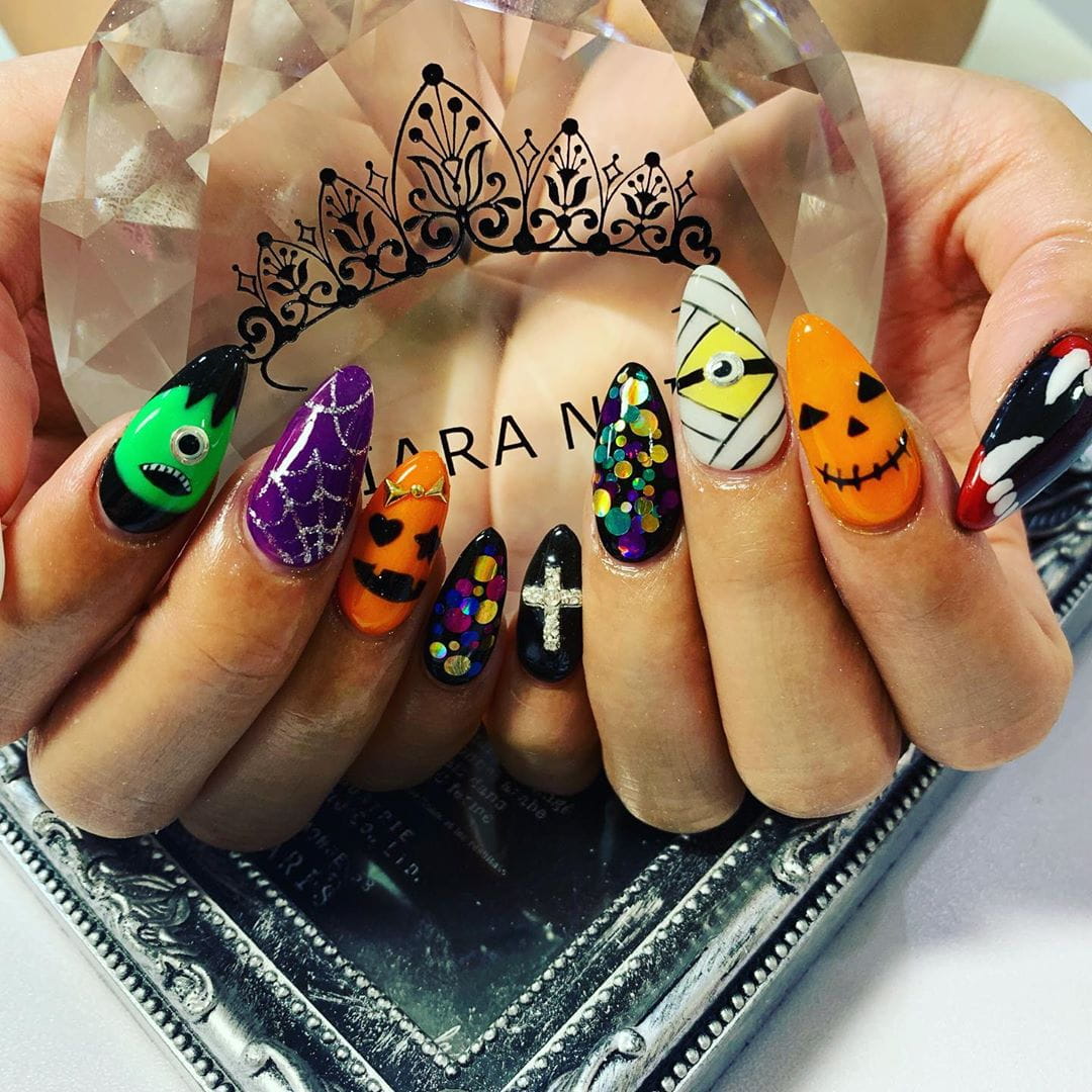 100+ Ideas for Halloween Nails So Spooky, You’d Definitely Want Them images 91