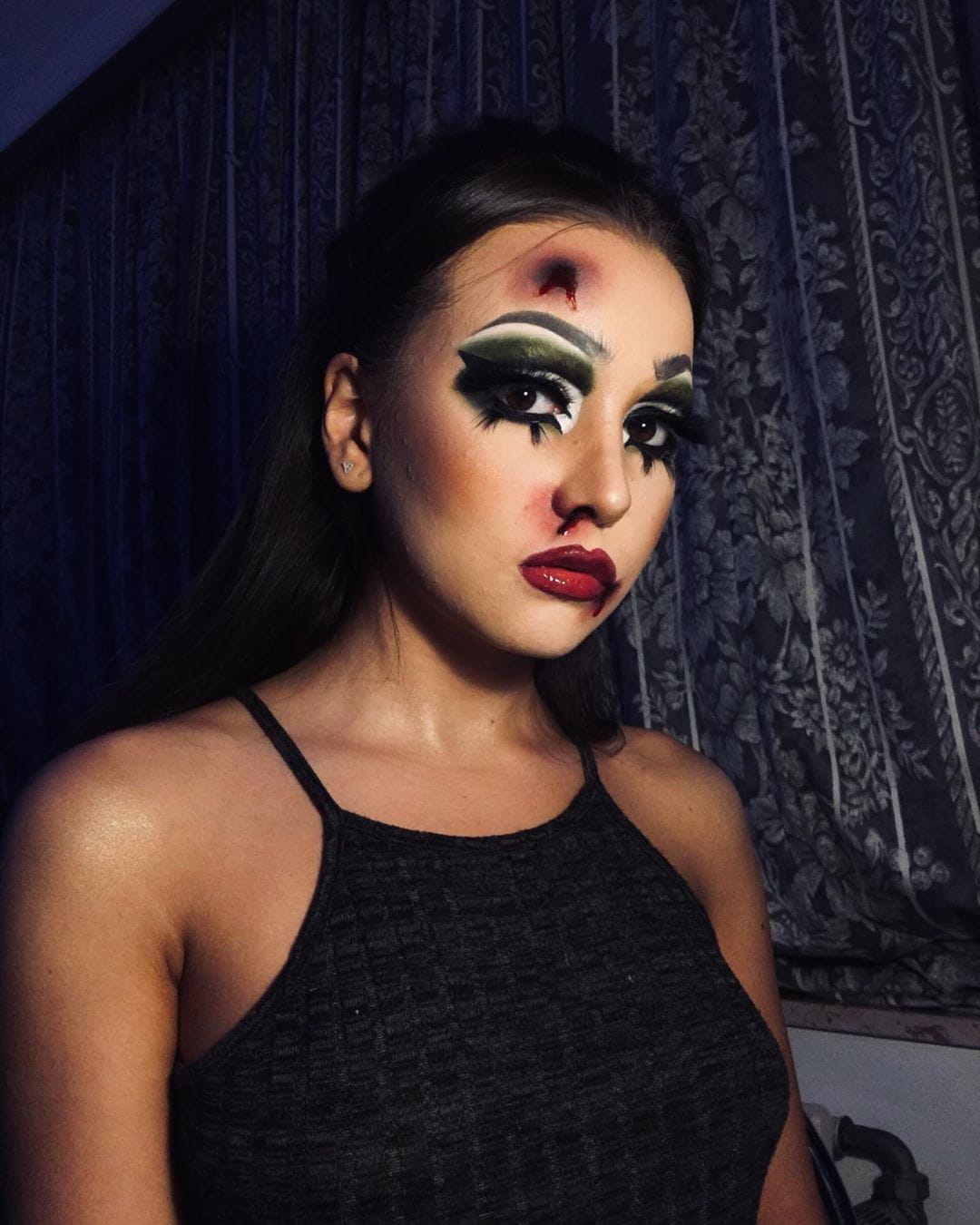 40 New Halloween Makeup Looks For Those Who Are Going All Out 2019 images 14