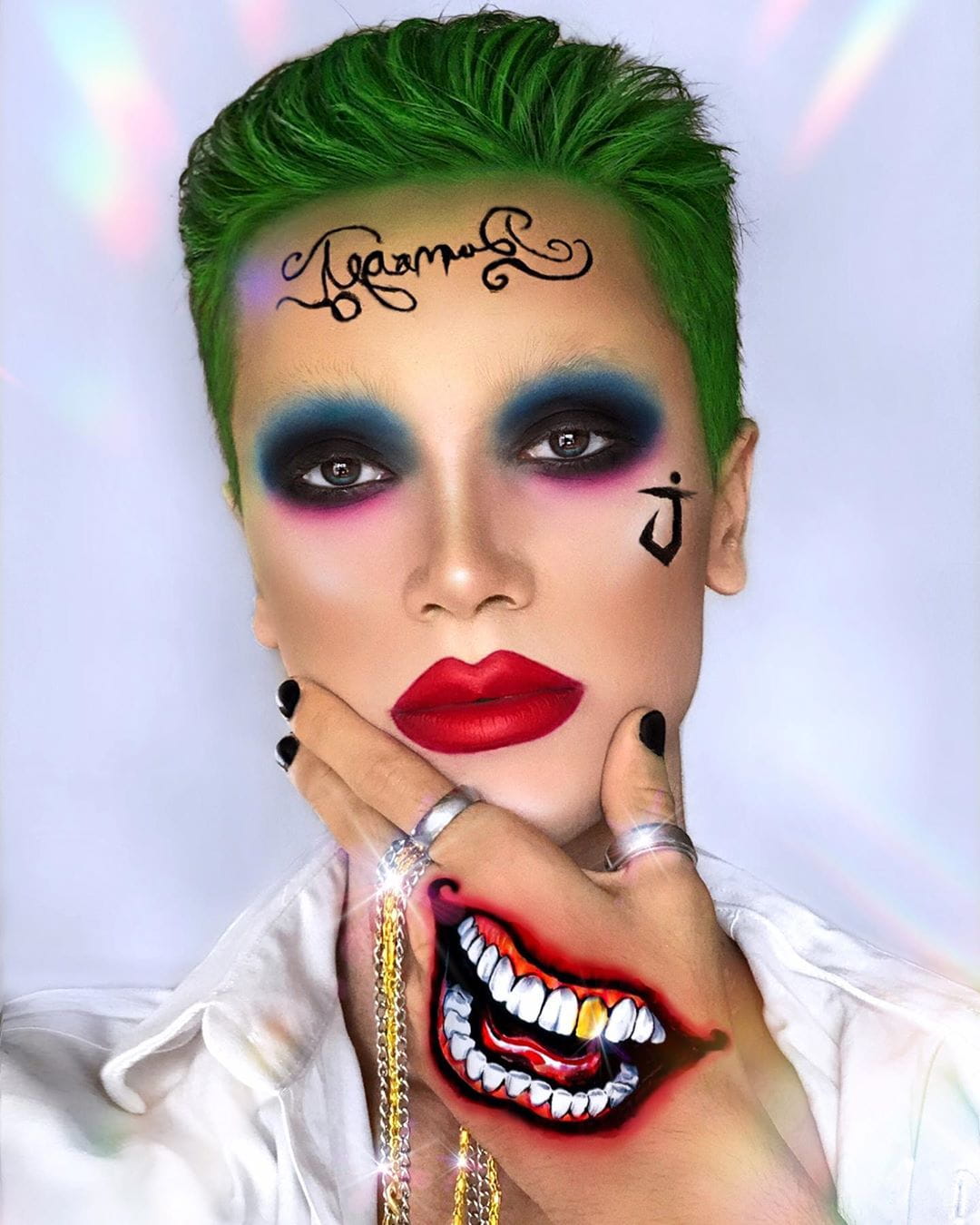 40 New Halloween Makeup Looks For Those Who Are Going All Out 2019 images 39