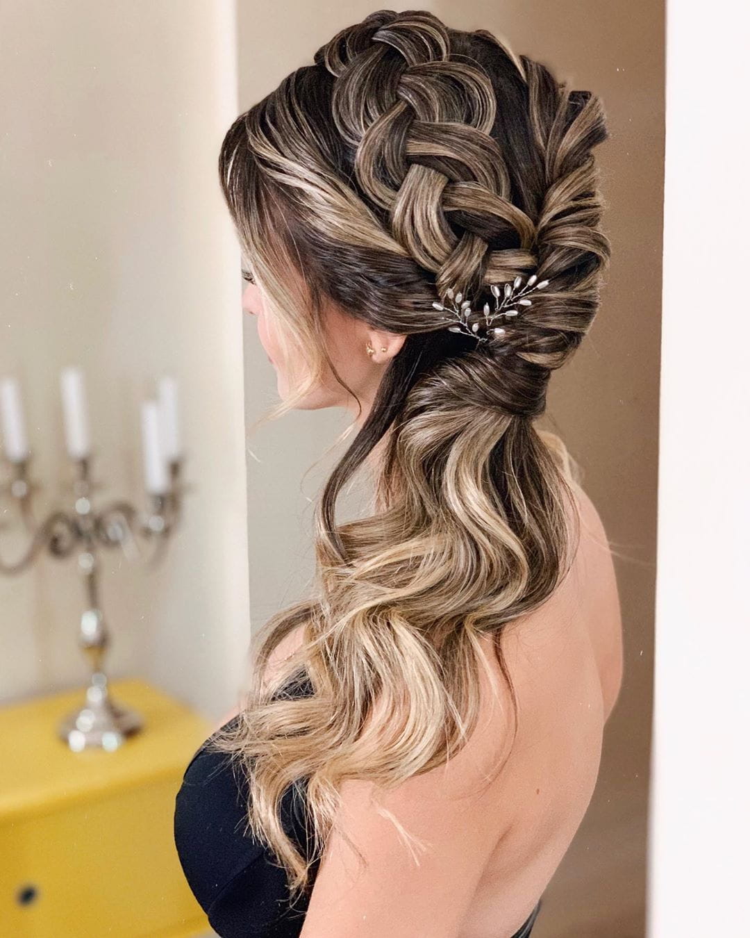 21 Hairstyles That Are Perfect For Going Out images 16