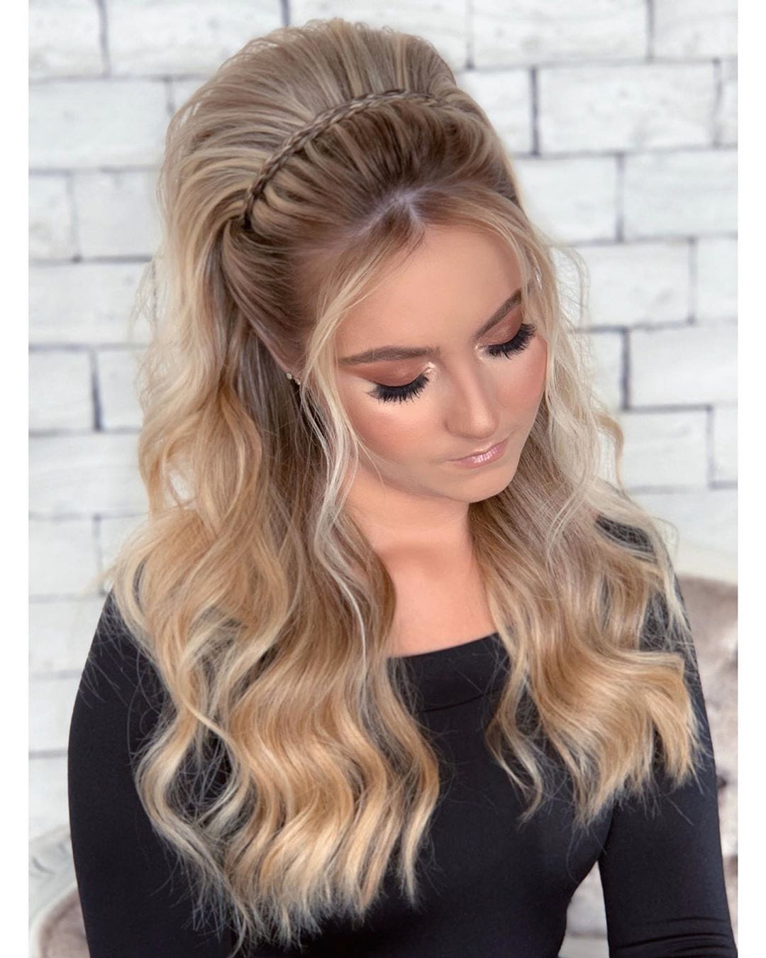 21 Hairstyles That Are Perfect For Going Out images 17