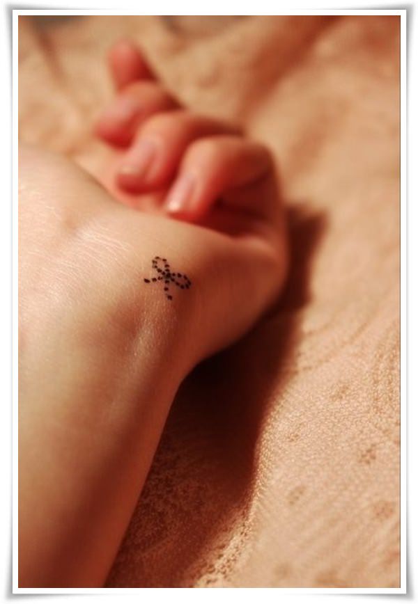 70+ Cute And Fascinating Tattoos For Girls images 71