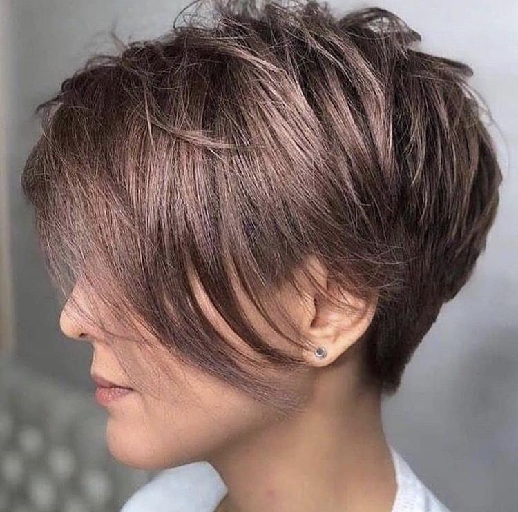 Spring 2020 Hair Trends: The 100+ Prettiest Looks to Copy images 7