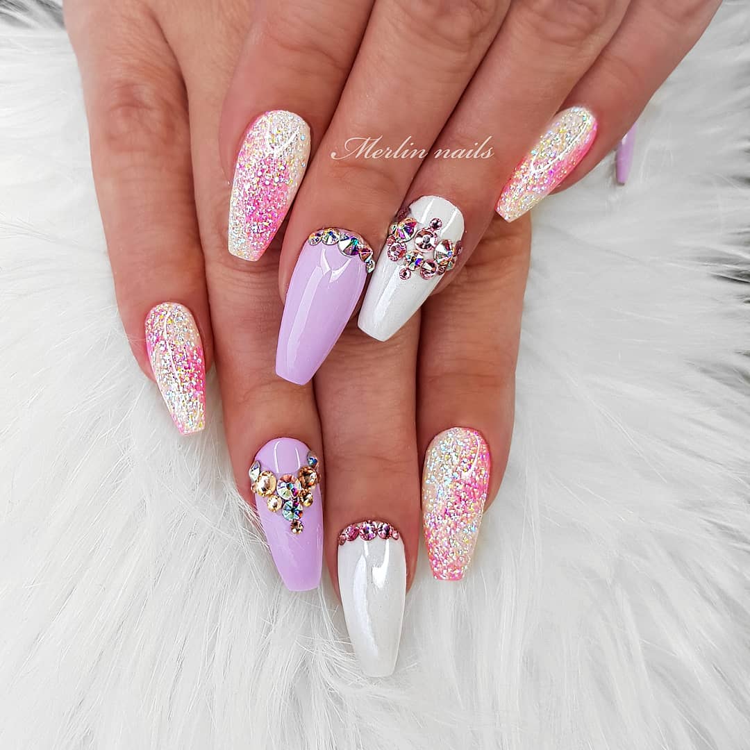 70+ Best Winter Nail Art Designs You Need to Copy images 33