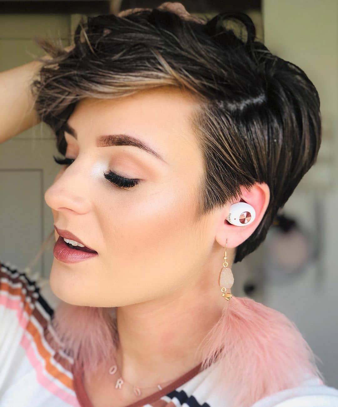 100+ Short Hairstyles and Haircuts You Need to Try in 2020 images 22