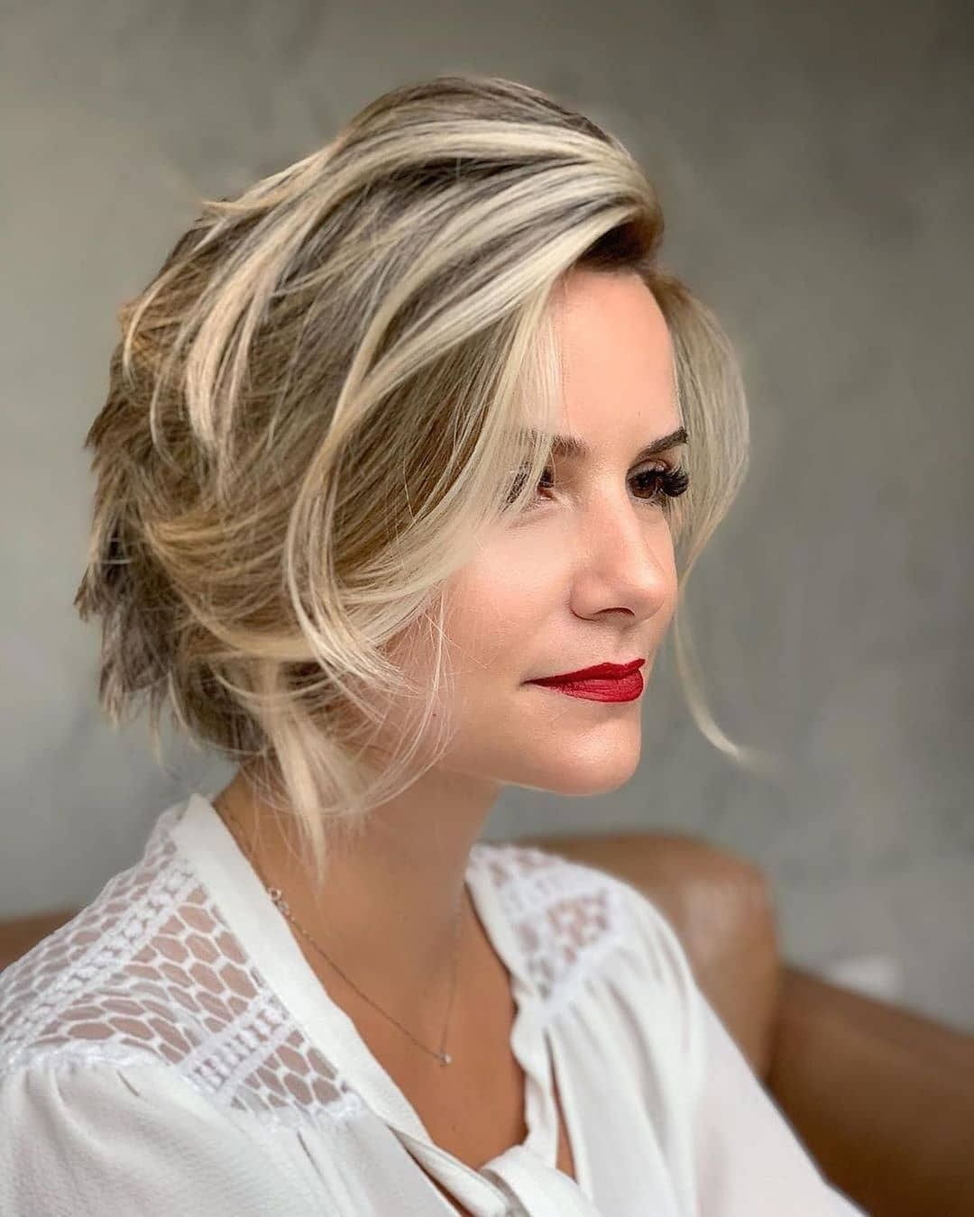 100+ Short Hairstyles and Haircuts You Need to Try in 2020 images 61