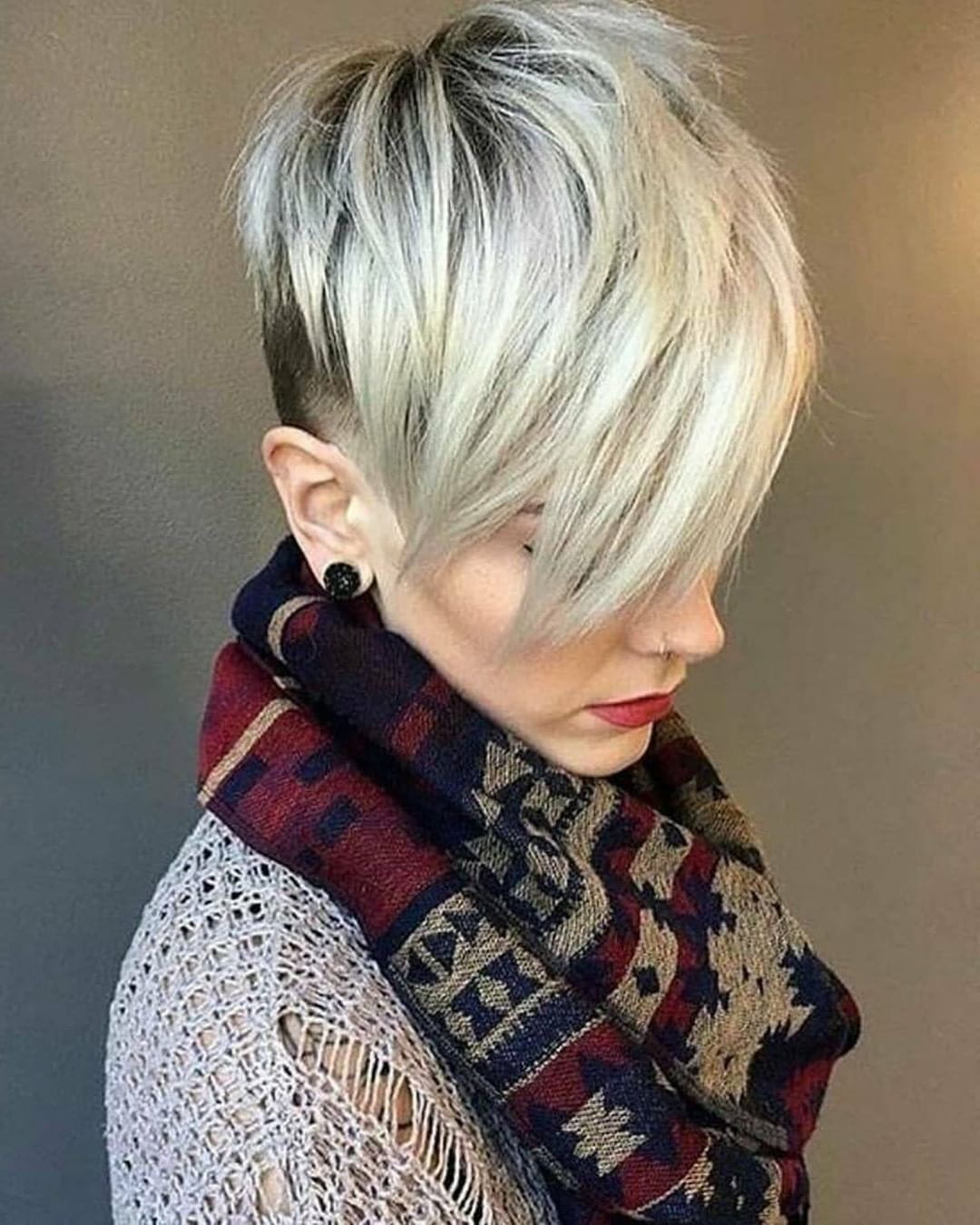 100+ Short Hairstyles and Haircuts You Need to Try in 2020 images 66