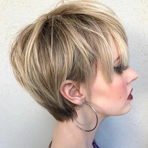 100+ Short Hairstyles and Haircuts You Need to Try in 2020 images 72