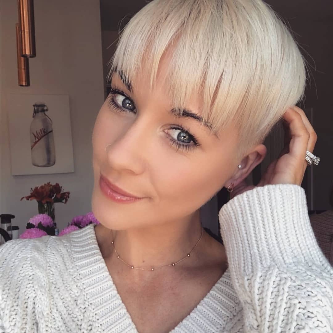 100+ Short Hairstyles and Haircuts You Need to Try in 2020 images 80