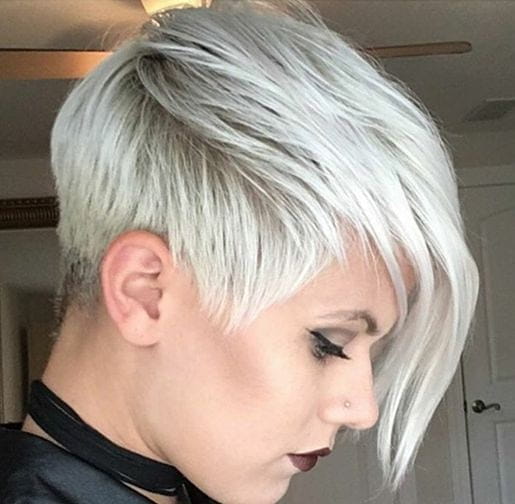 100+ Short Hairstyles and Haircuts You Need to Try in 2020 images 87