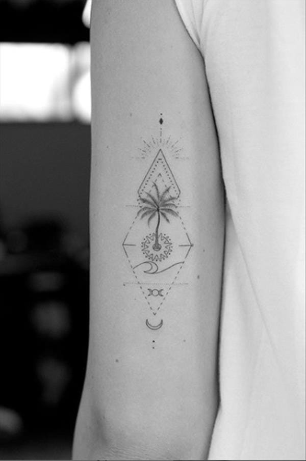 35 Simple Geometric Tattoo Designs With Animals And Flowers images 32