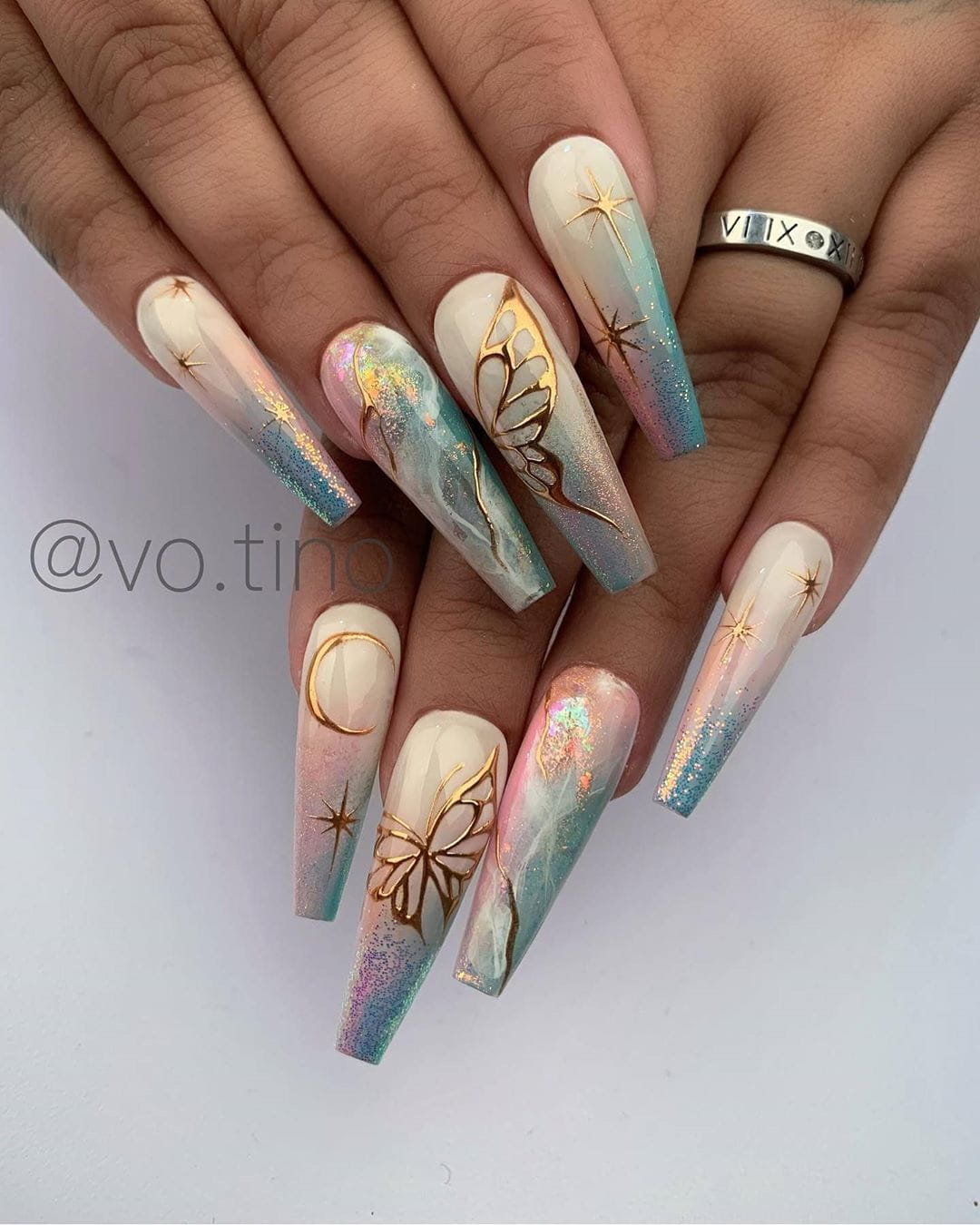 60+ Easy And Fun Summer-Inspired Nail Designs To Copy At Home images 17