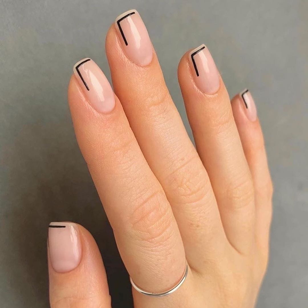 60 Fall Nail Design Colors You’Re Going To Be Obsessed With images 14