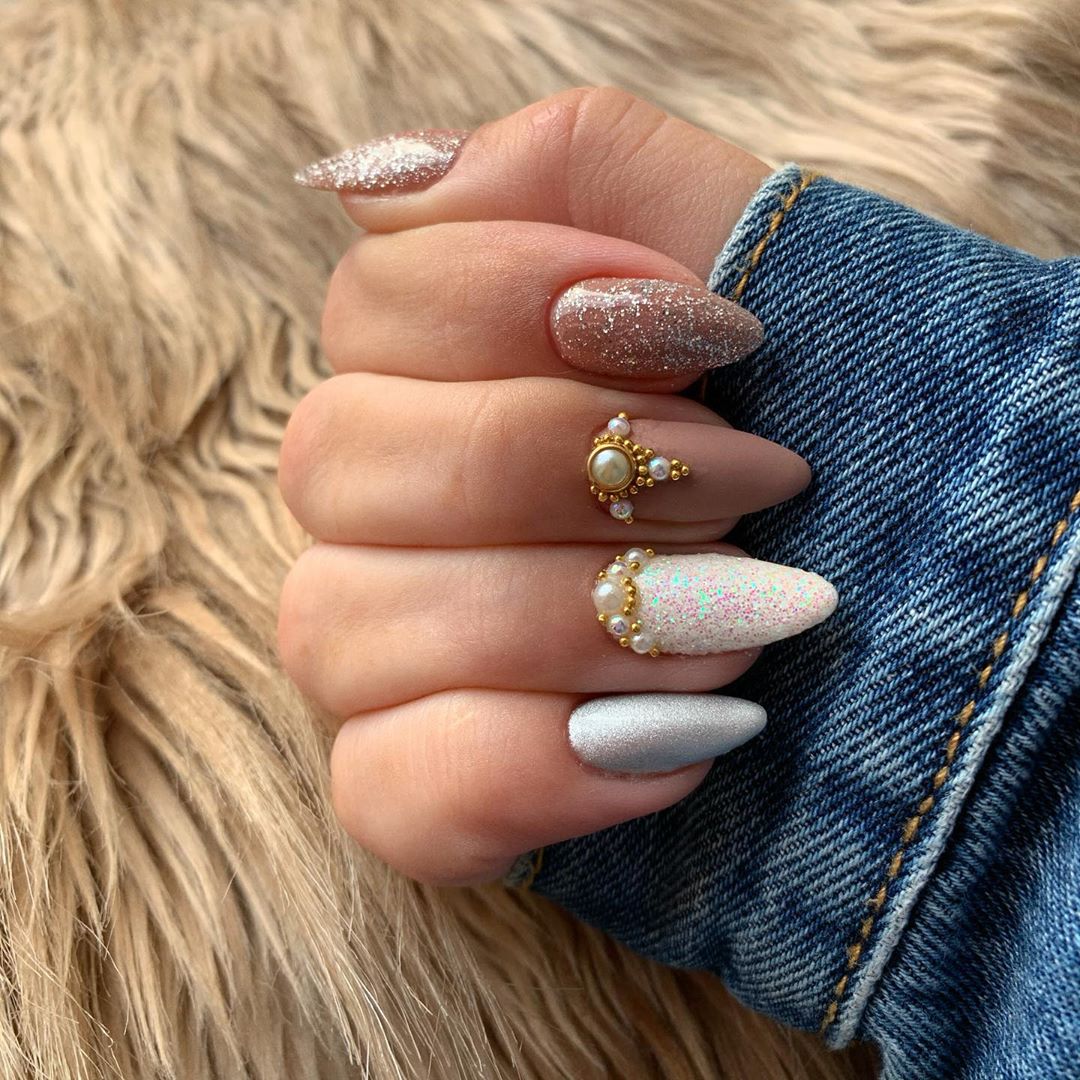 50 Best Nail Designs Trends To Try Out In 2022 images 21