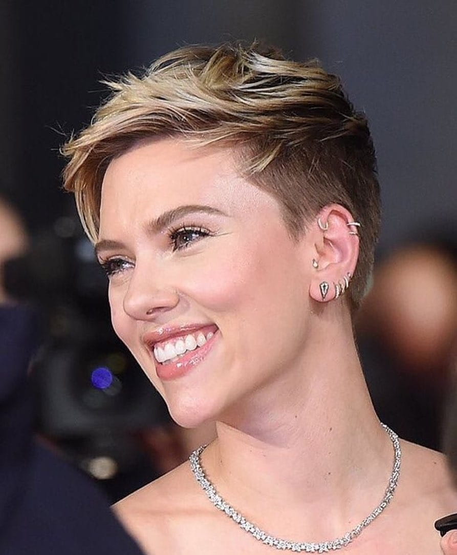 Hottest Short Haircuts For Women images 121