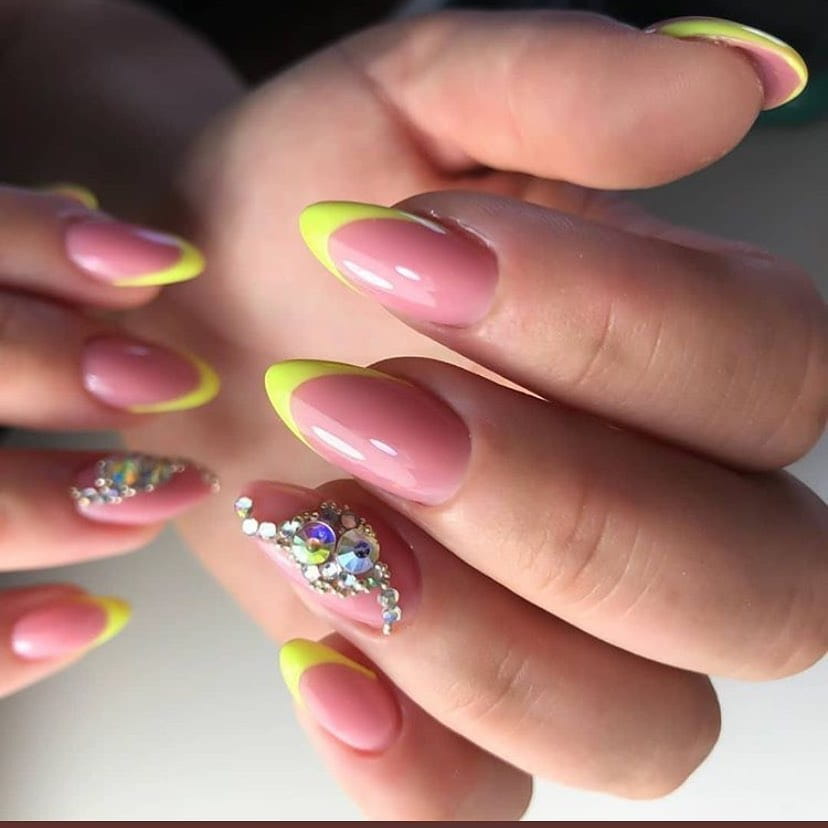 Over 100 Bright Summer Nail Art Designs That Will Be So Trendy images 108