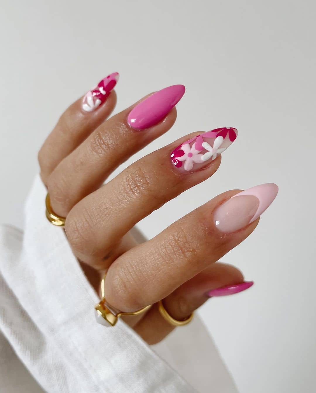 Over 100 Bright Summer Nail Art Designs That Will Be So Trendy images 64