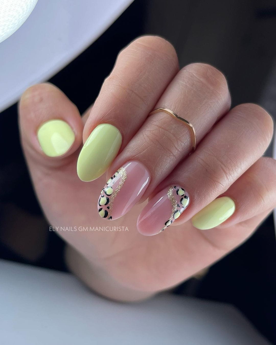 100+ Trendy And Cute Fall Nail Designs And Fall Nail Colors In 2023 images 8