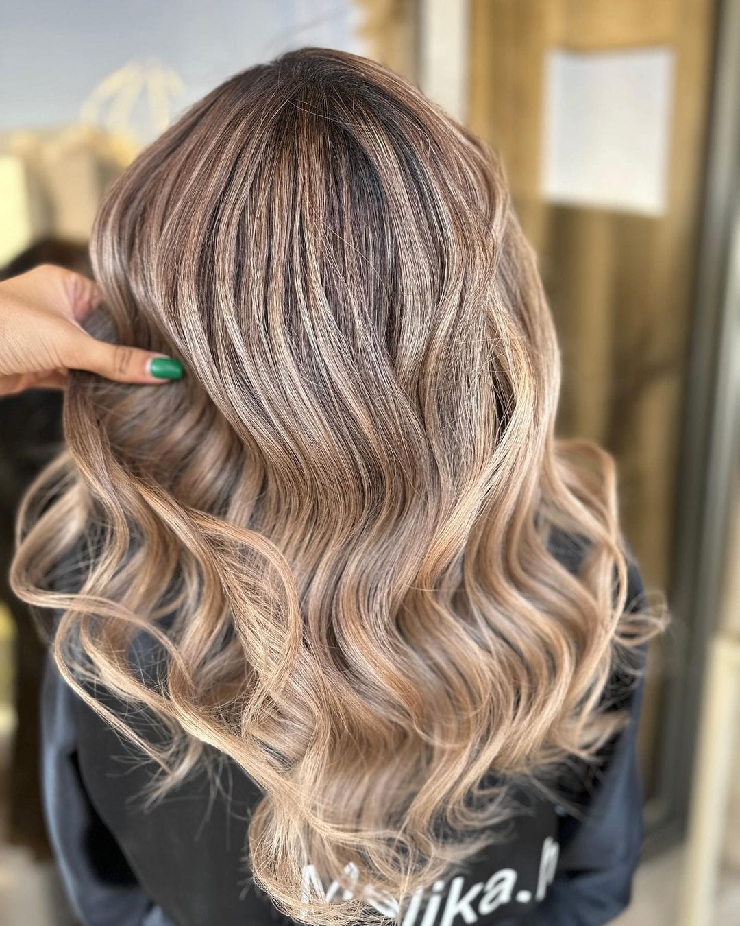 100+ Hairstyle And Hair Colors For Winter That Are Trending images 21